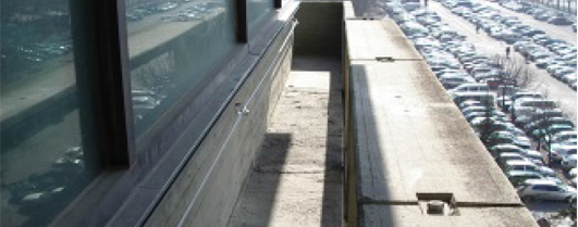 Instalación con línea de vida horizontal